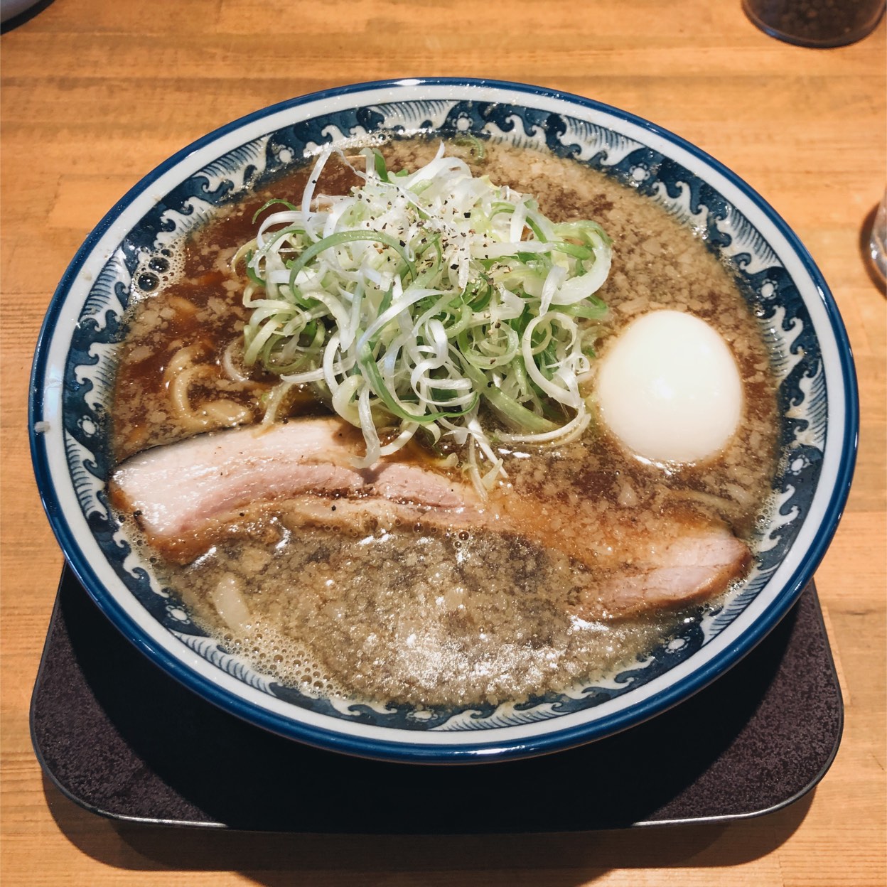 麺屋八海山の全貌！新潟燕三条系煮干しの魅力と2026年最新情報