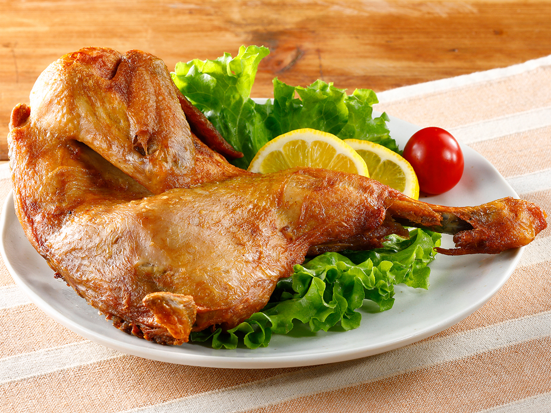 小樽名物・若鶏半身揚げの魅力解剖！なると本店の歴史と絶品ルール