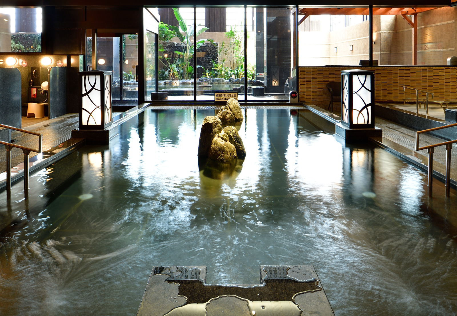 竜泉寺の湯草加谷塚店の真価とは？混雑回避と岩盤浴の攻略法を総括