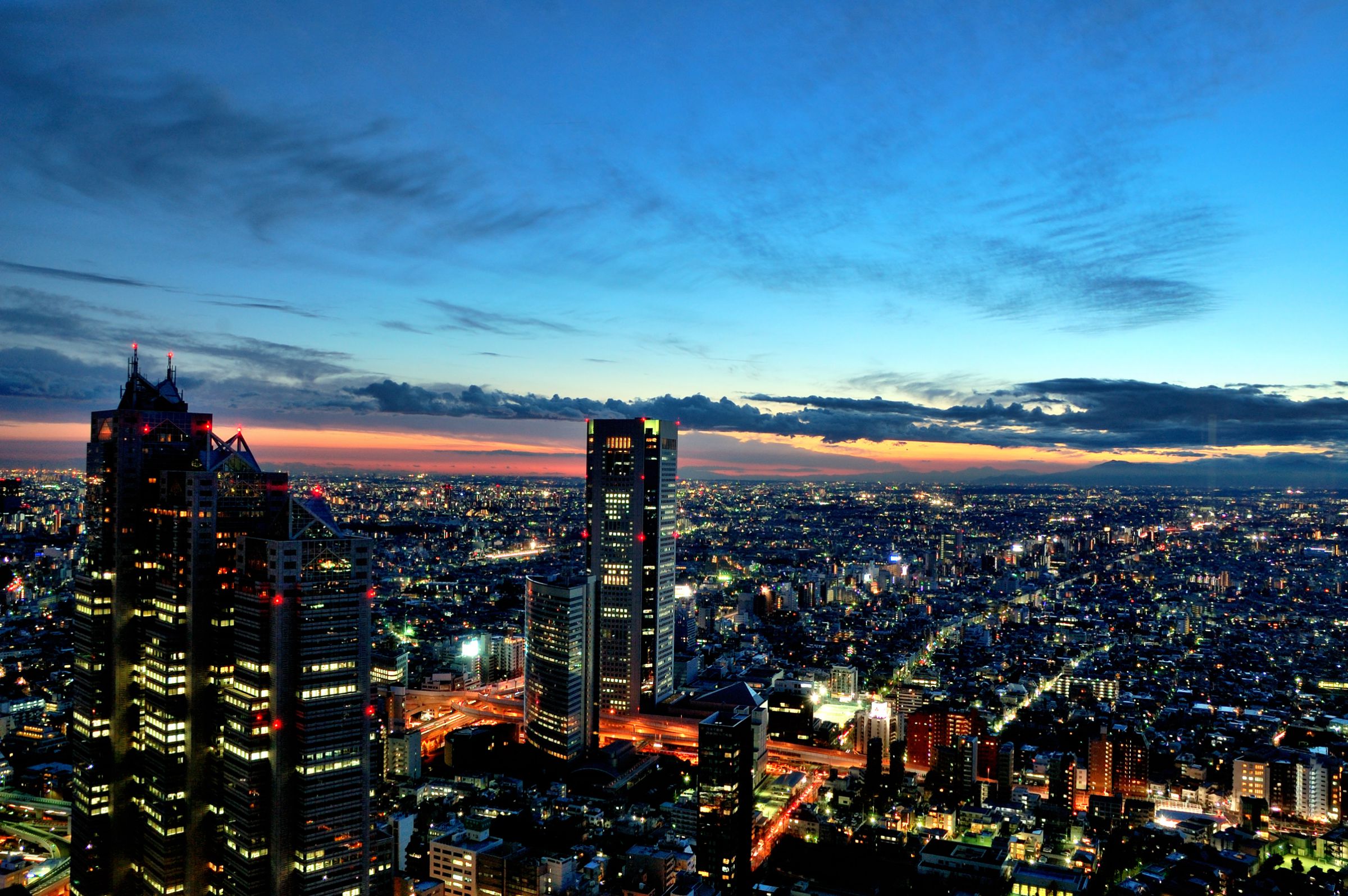 東京の日没時間は今日何時？夕焼け絶景とマジックアワー完全攻略