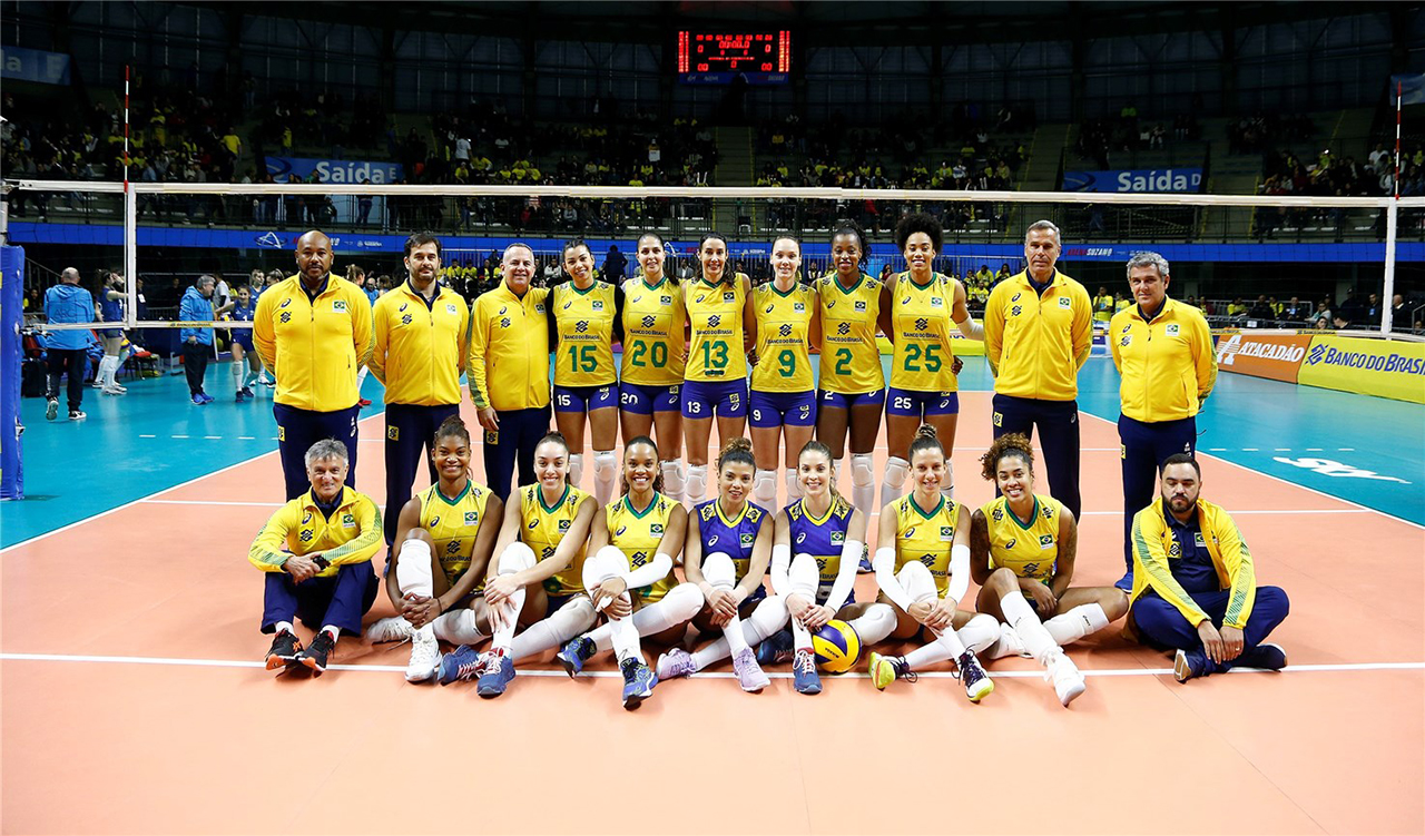 ブラジル女子バレー選手の現在と強さの秘密！美女エースと伝説の系譜