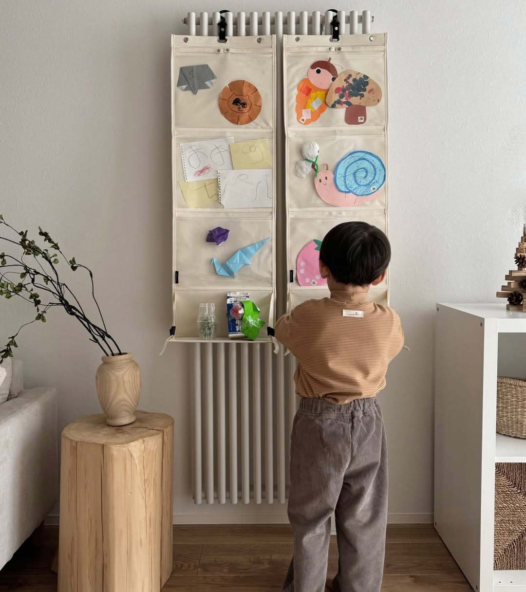 子供の絵をおしゃれに飾る秘訣！100均・無印の活用から保管術まで