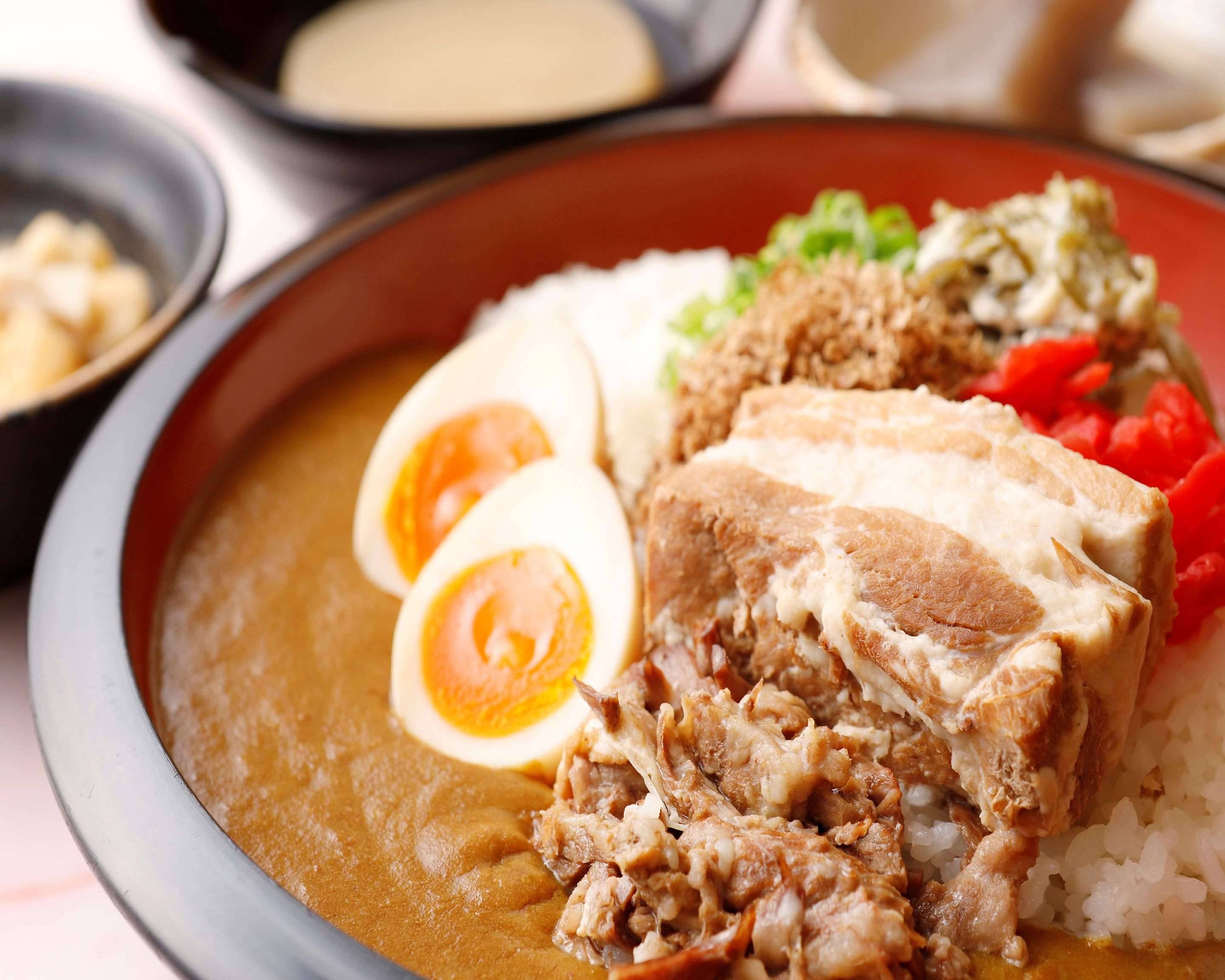 青森の伝説的洋食「レストラン ラ セーラ」が2026年に見せる熱狂——極厚チーズと職人技が織りなす絶品食体験の真実