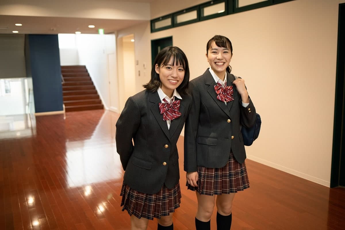 東京私立高校の最新動向を徹底解説。偏差値だけでは見えない評判や進学実績の違いとは？保護者が知っておくべき学校選びの決定的なポイントを紹介。