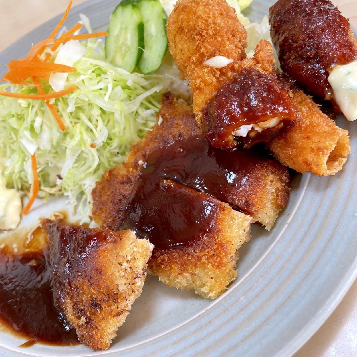 オゼキ鈍池店の焼きとんかつはなぜ旨い？名古屋名店の全貌と混雑対策