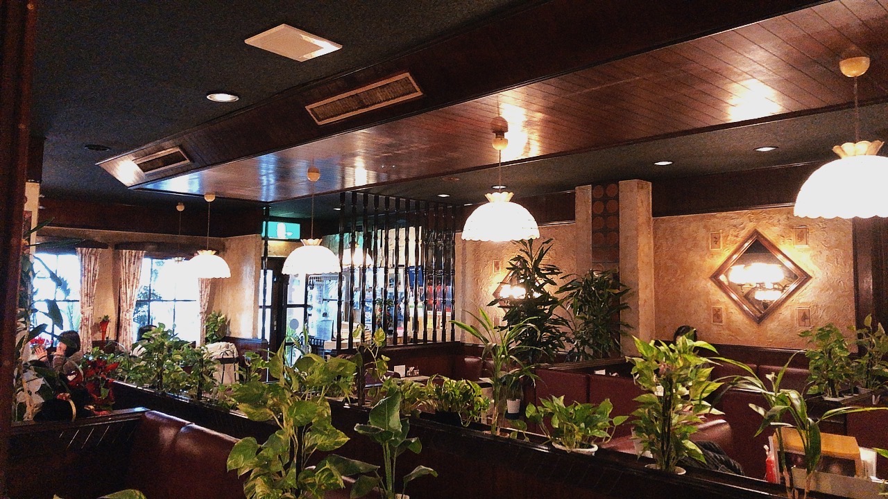錦糸町「純喫茶ニット」極厚ホットケーキの魔力と混雑・実態検証
