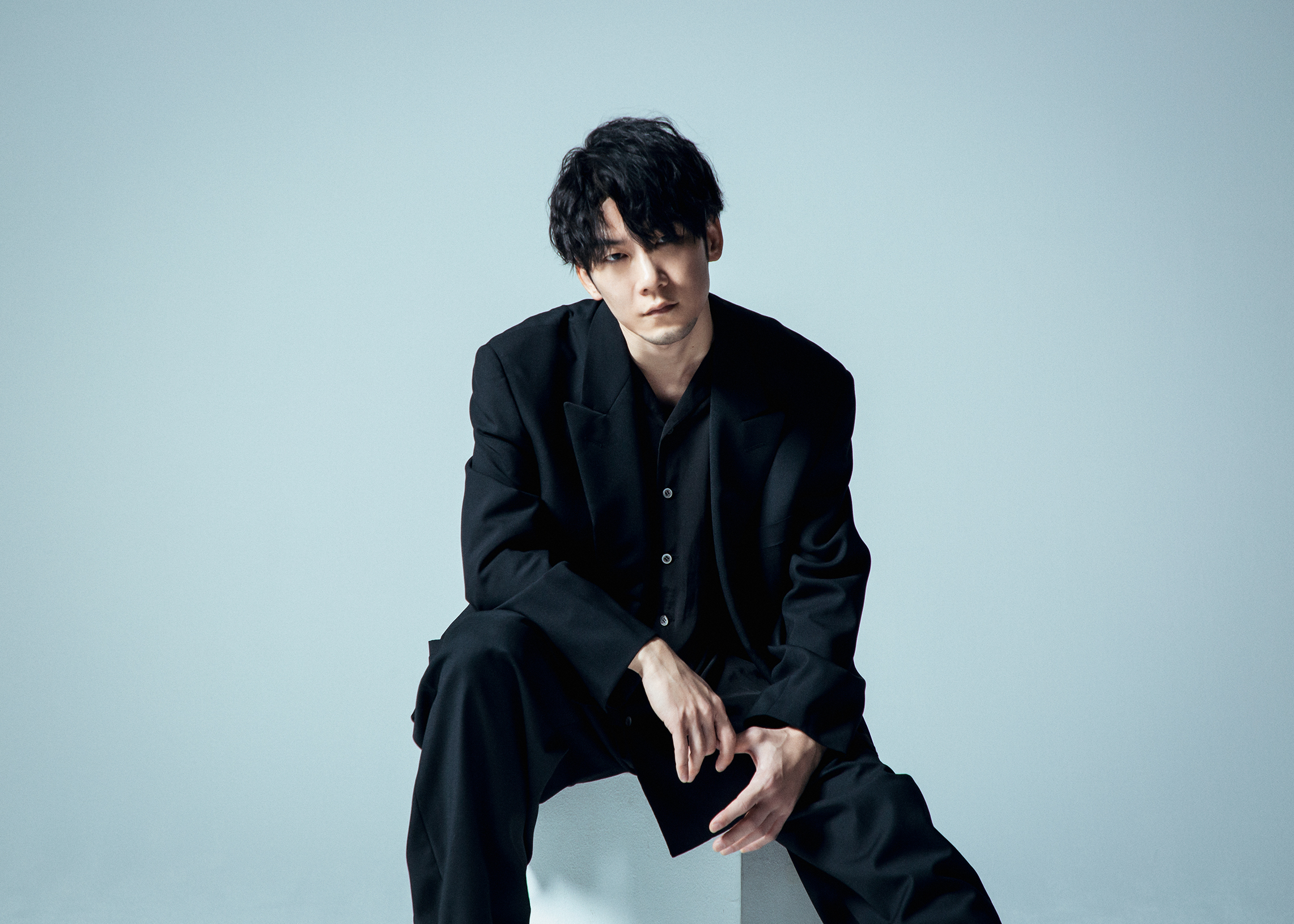 Tk from 凛として時雨の現在と真価｜経歴や機材から声域の謎まで徹底解説