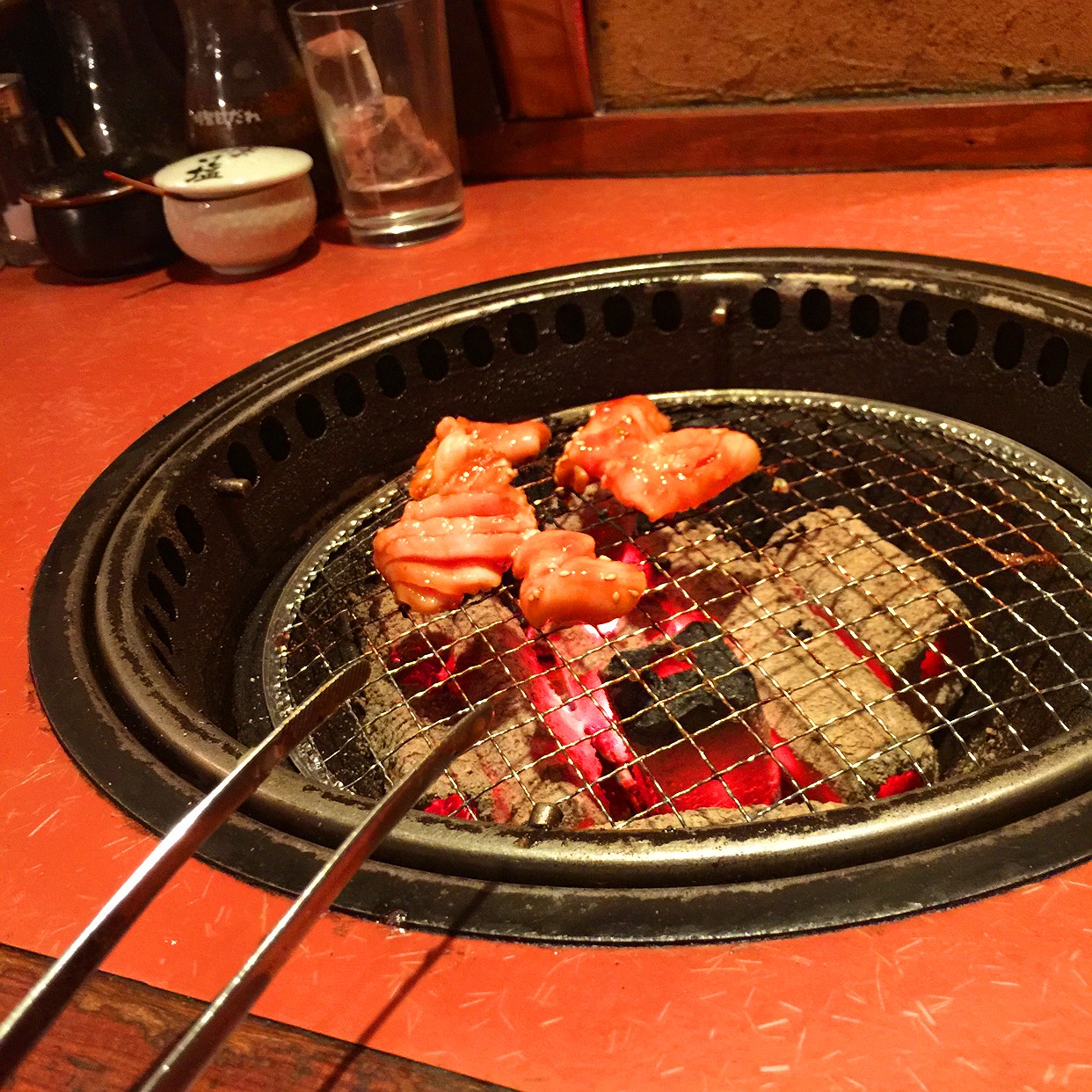牛角上大岡西口店の完全攻略！食べ放題料金と予約クーポン最新事情