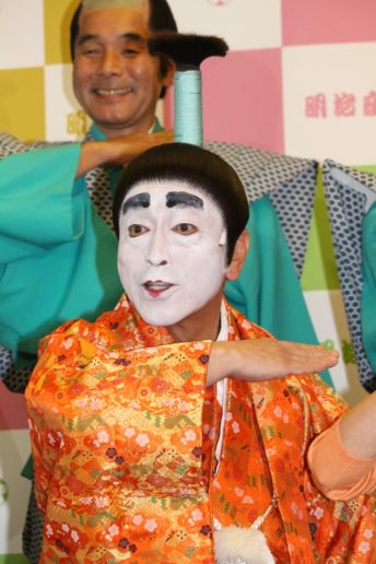 「アイーン」ポーズの真実！志村けんが遺した笑いへの執念と舞台裏