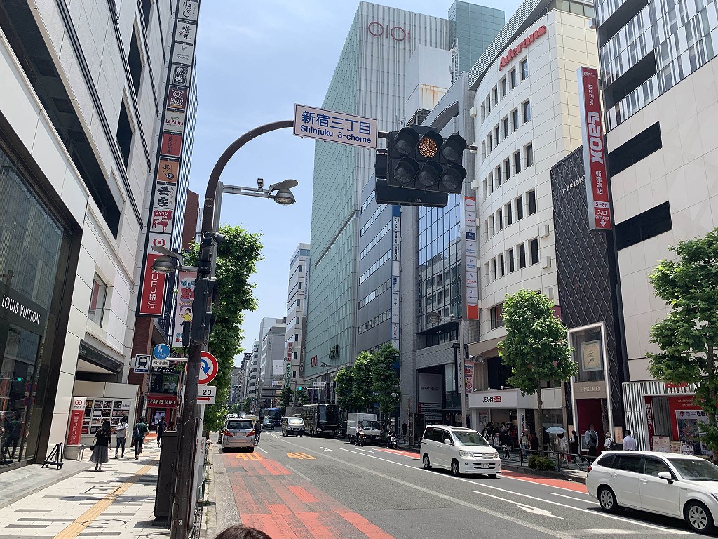 【2026年最新】新宿3丁目が熱い理由と出口攻略・隠れ家完全ガイド