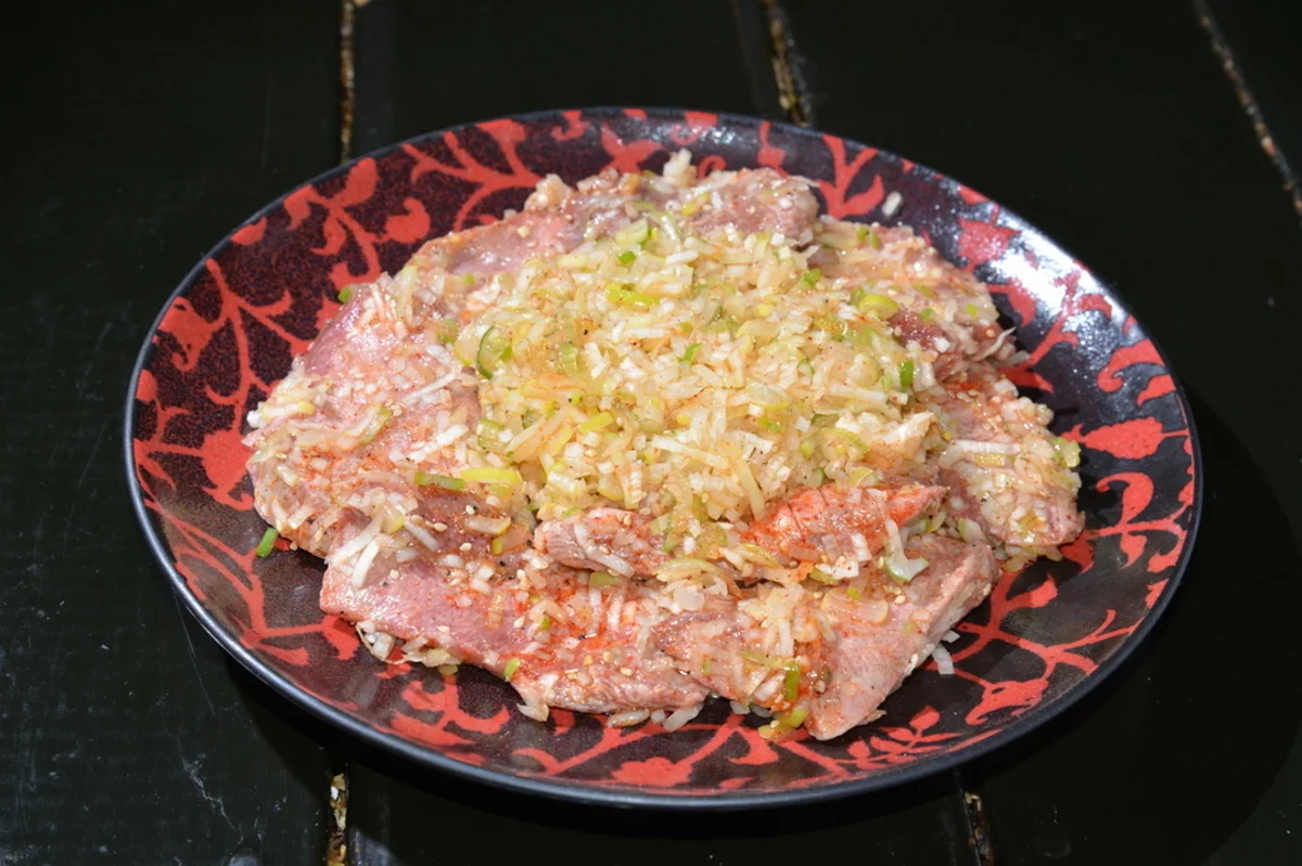 話題沸騰「炭焼煙火」の焼肉！予約殺到の理由と絶品メニュー徹底解剖