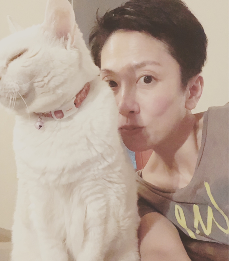 蓮舫氏の愛猫が可愛すぎると話題！名前の由来と保護猫愛を徹底取材