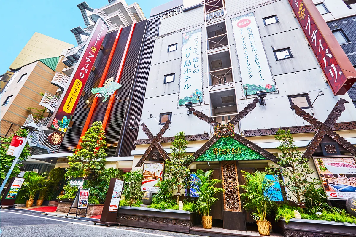 プティバリ池袋が選ばれ続ける理由とは？無料ワイン＆推し活の魅力に迫る