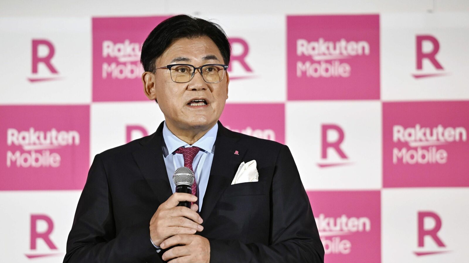楽天・三木谷浩史の現在と総資産｜モバイル逆転劇と華麗な経歴の真相