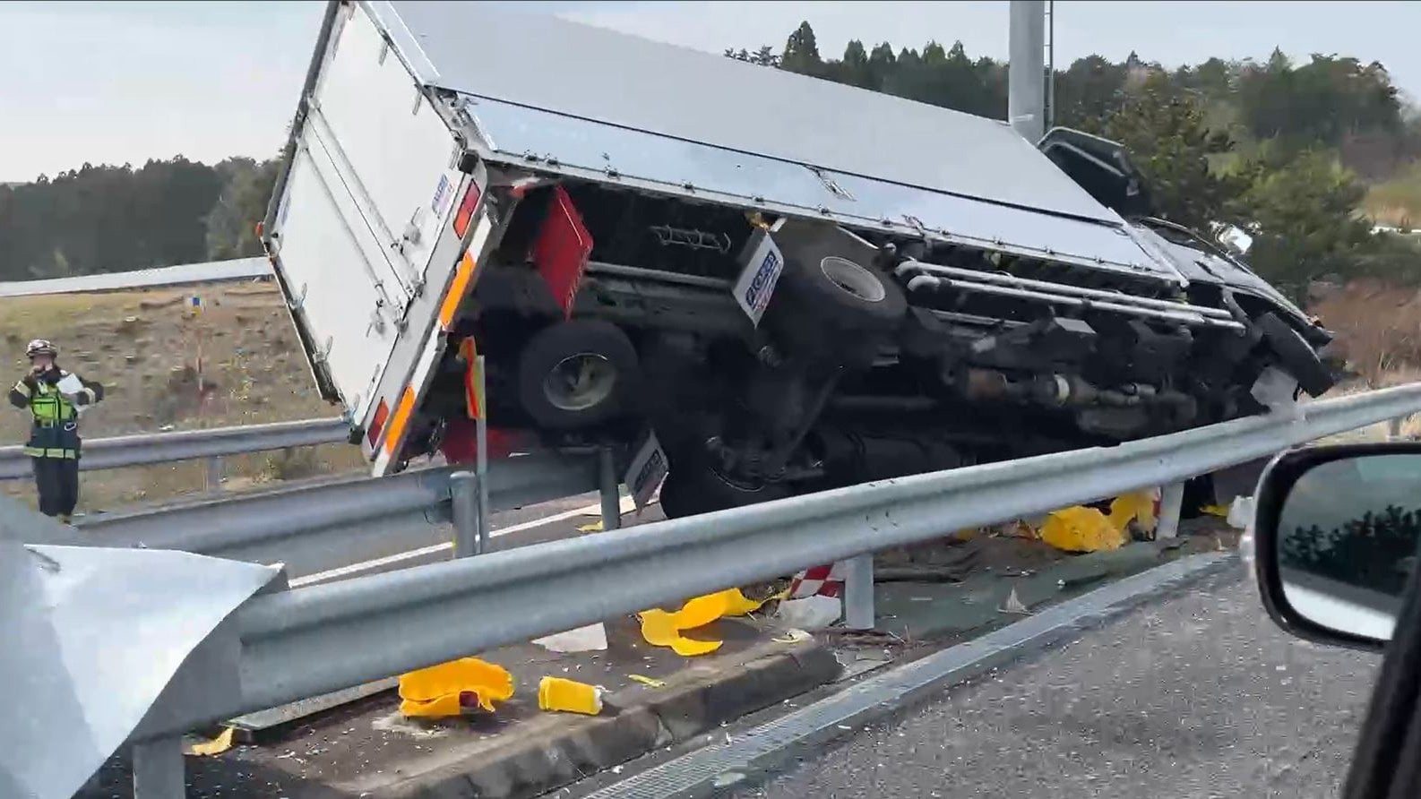 【速報】常磐道で複数台絡む多重事故！通行止め・渋滞と解除見込み