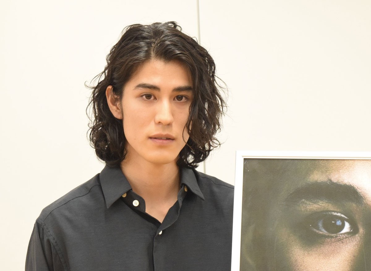 佐藤浩市の息子はアナウンサー？寛一郎の現在と噂の真相を徹底解剖