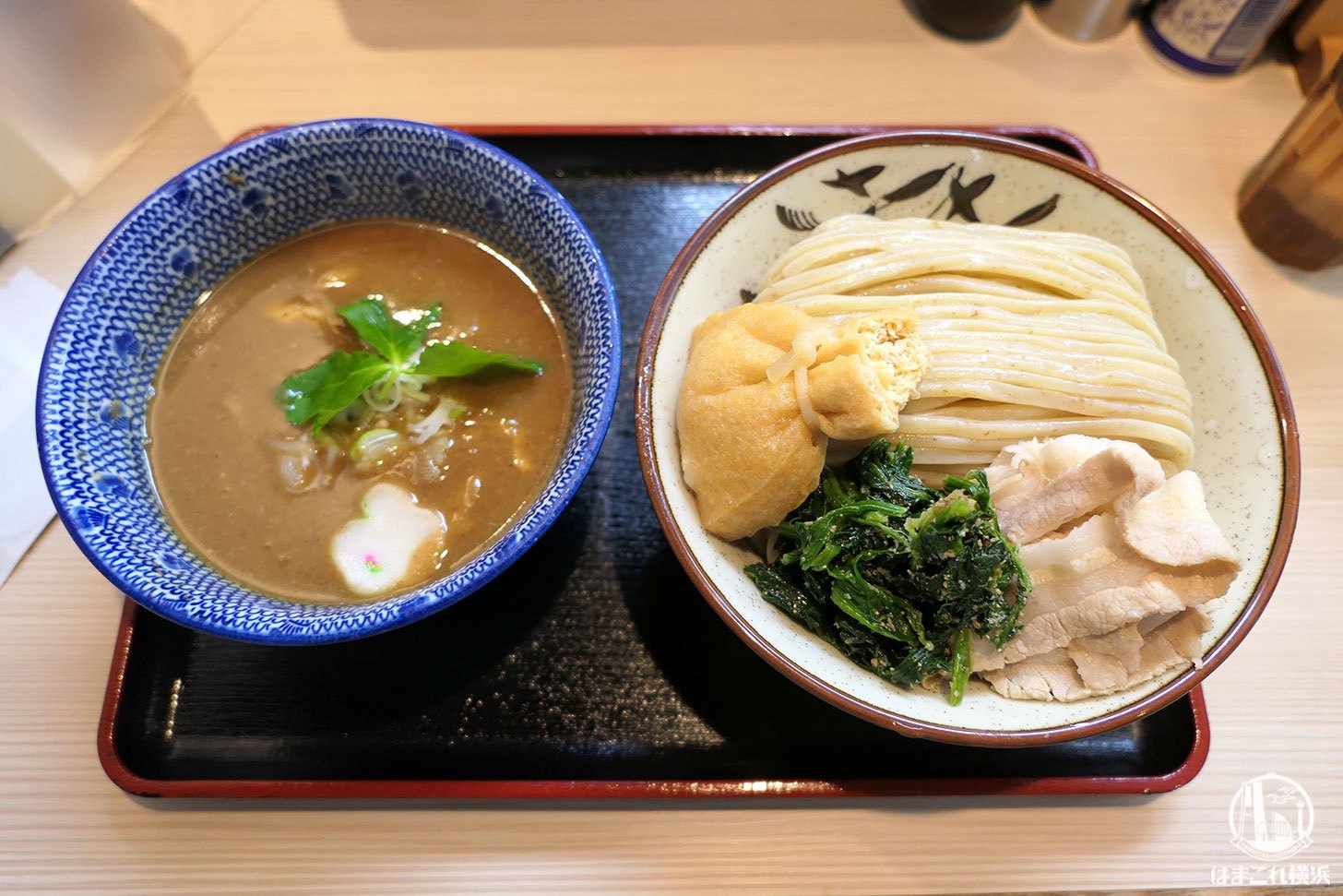 鶴見の行列店「鶴嶺峰」の真相！元力士が極めるちゃんこつけ麺の真価