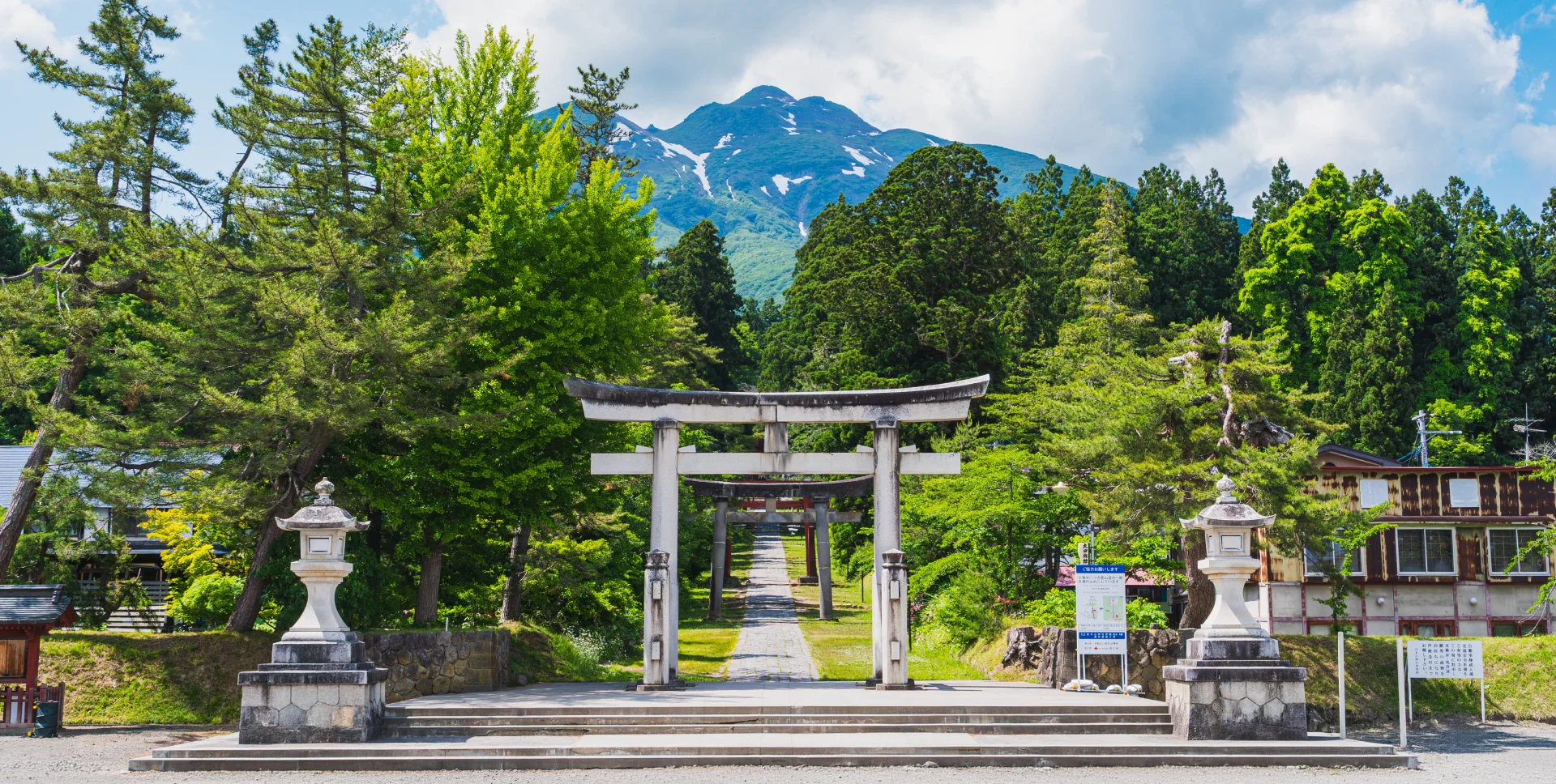 岩木山神社が最強と呼ばれる理由｜逆立ち狛犬と2026年最新参拝ガイド