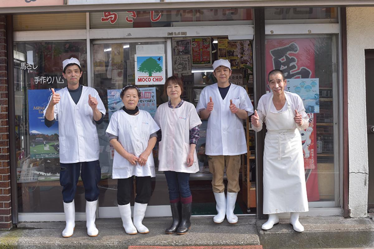 武藤精肉店が愛される理由とは？名物惣菜と極上馬刺しの評判を徹底解剖