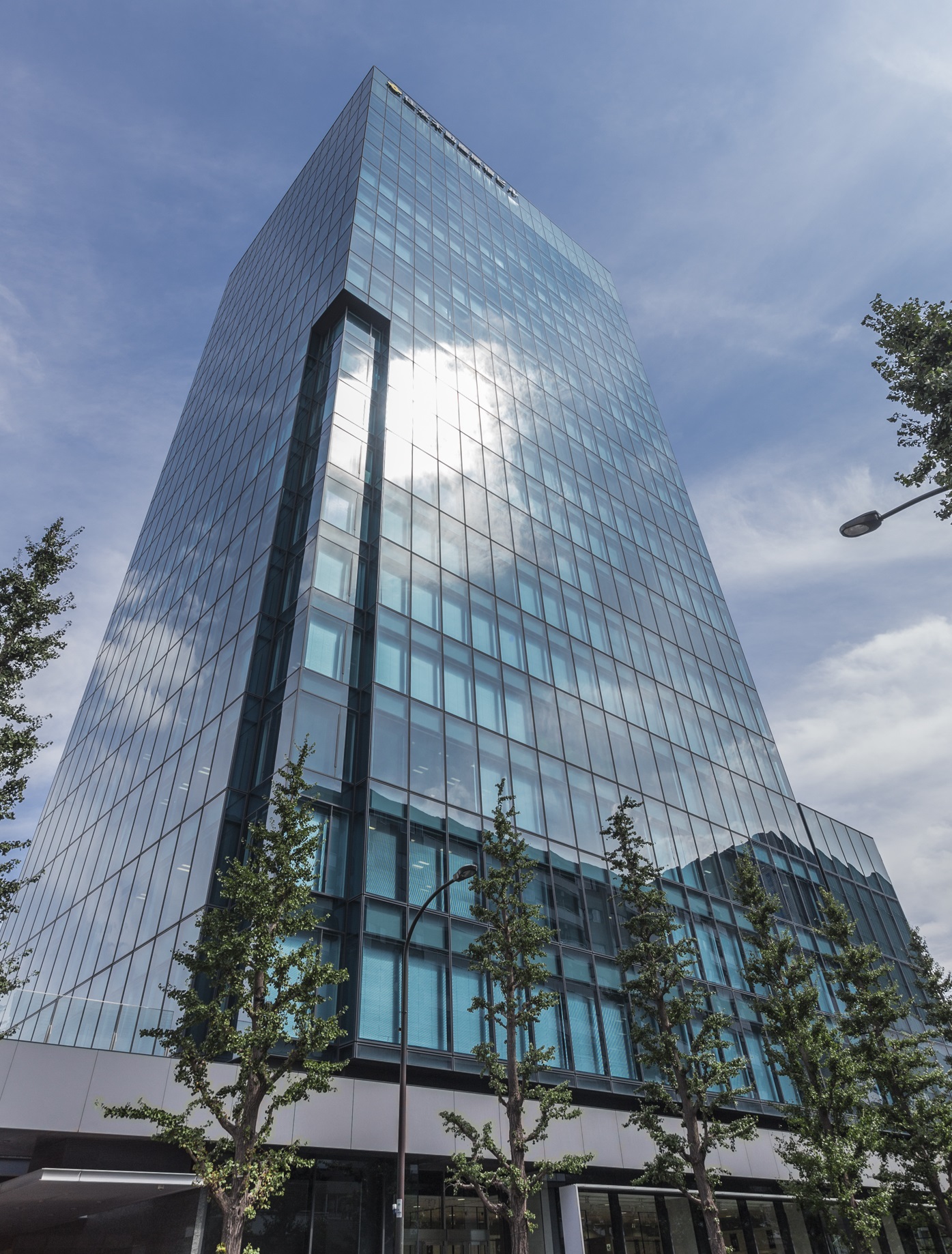 原宿の景色が変わる！住友不動産原宿ビル再開発と解体工事の裏側