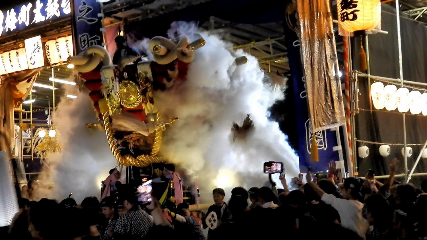 【現地ルポ】伝説となった熱狂の夜から3年——堺を揺らした百舌鳥八幡宮ふとん太鼓が示した伝統継承の未来