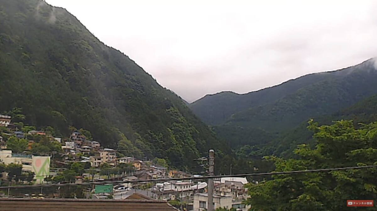 山沿いの急変を攻略！奥多摩の天気と雨雲レーダー・気温変化全解説