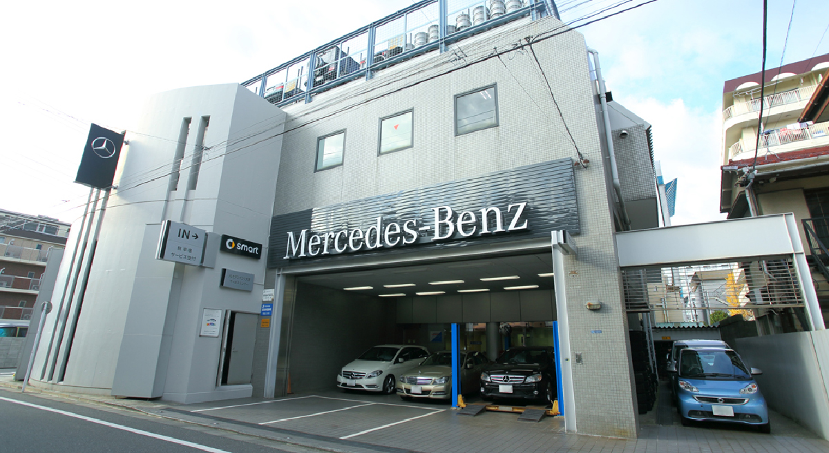 メルセデス・ベンツ浦安の評判と真実！カフェ併設ディーラーの全貌