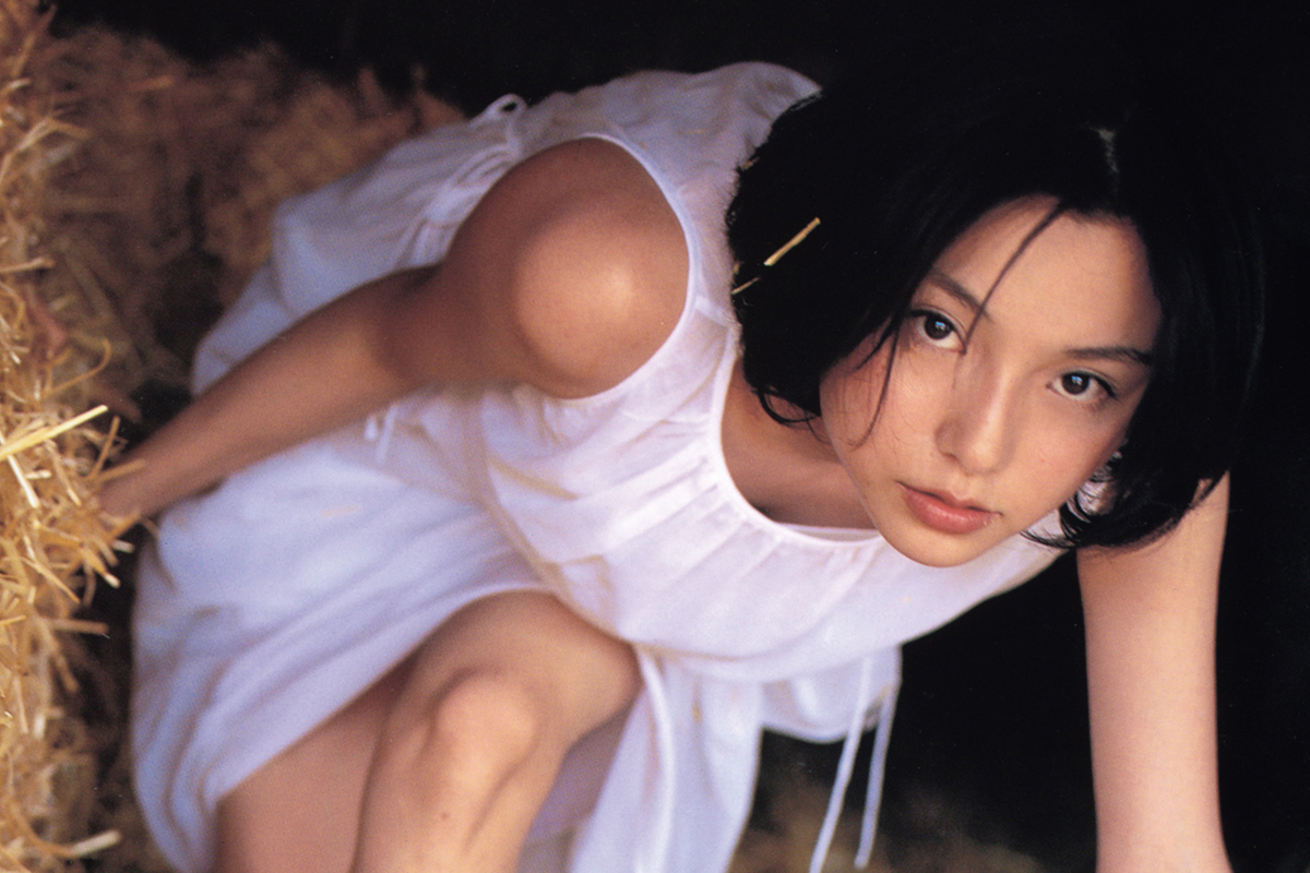 本上まなみの若い頃が美しすぎると話題！元祖癒し系の軌跡と現在