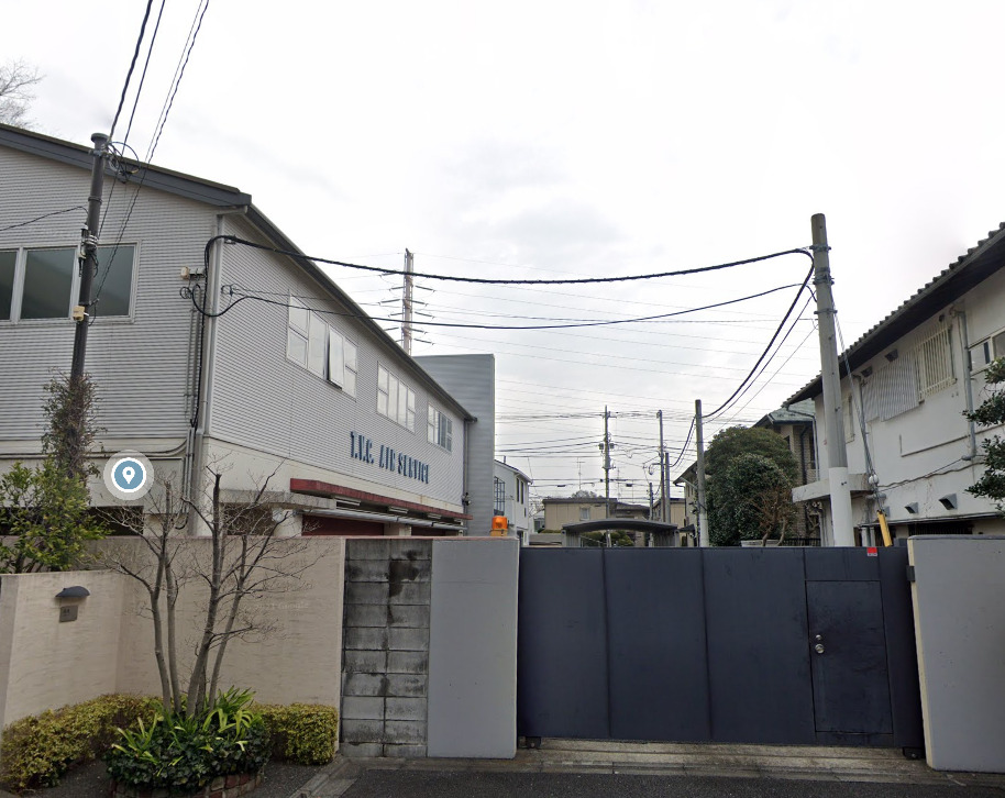 孤立の時代を溶かす「街の居場所」——世田谷 がやがや 館が切り開く多世代共生のリアル【2026年現地ルポ】