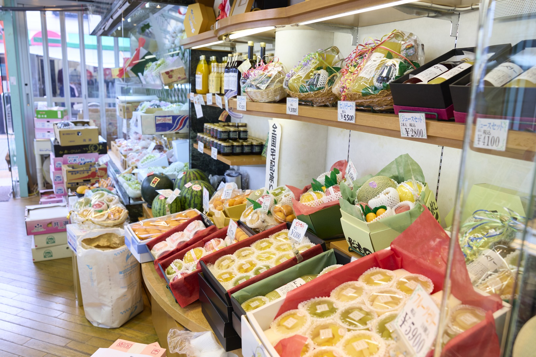 話題沸騰フルーツなかにしの全貌！極上パフェと知られざる創業裏話