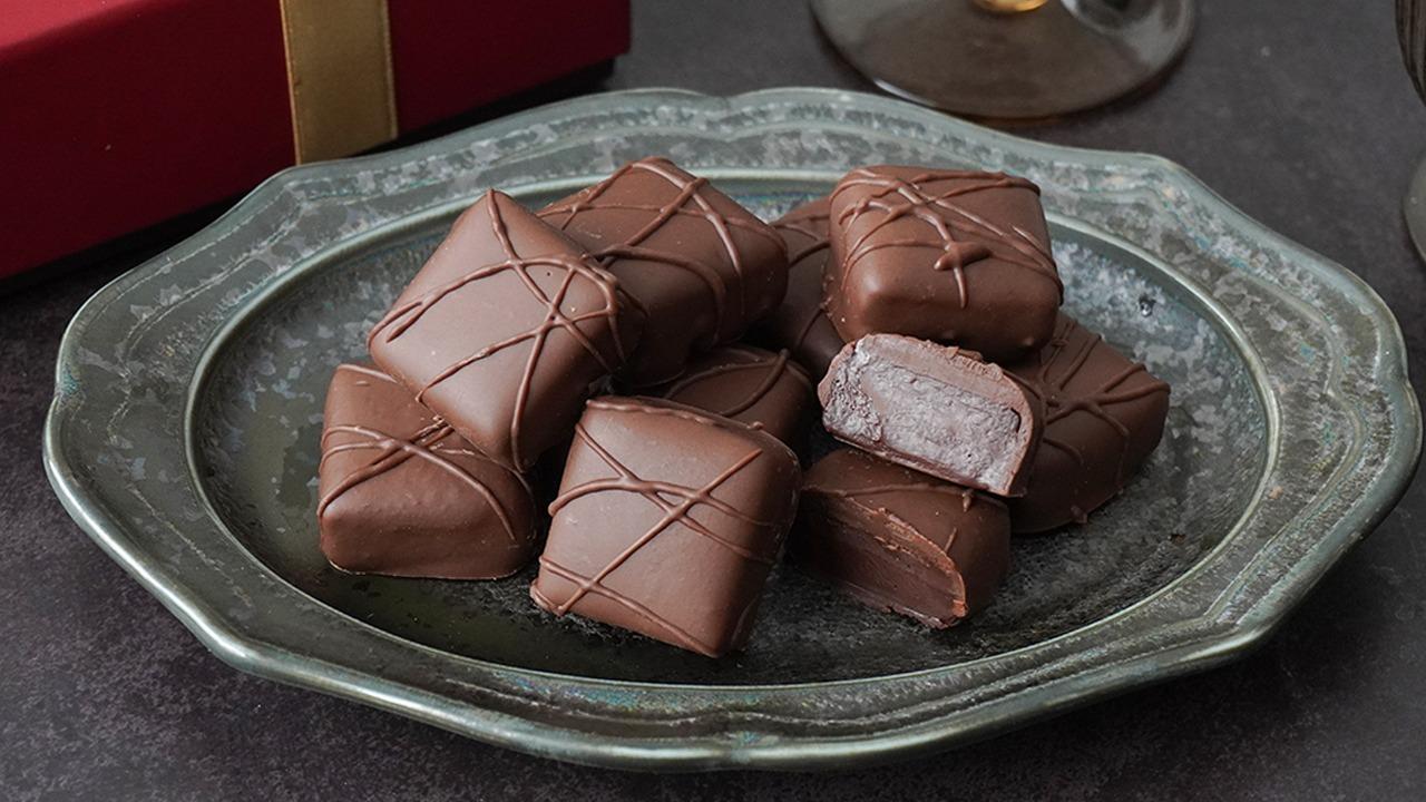 板チョコで失敗なし！コーティングチョコの作り方とパリパリに固まる技