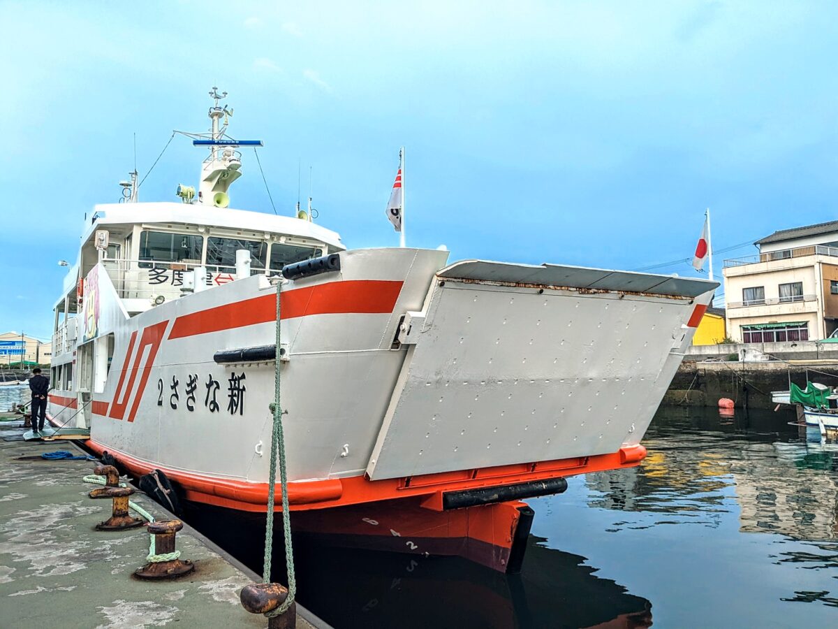 佐柳島フェリー2026最新攻略｜時刻表・料金と飛び猫の真相を追う