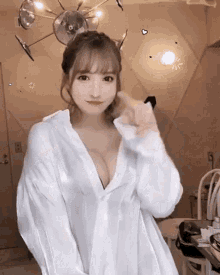 三上悠亜のGifがなぜバズる？神ダンスと可愛すぎる決定的瞬間の真相